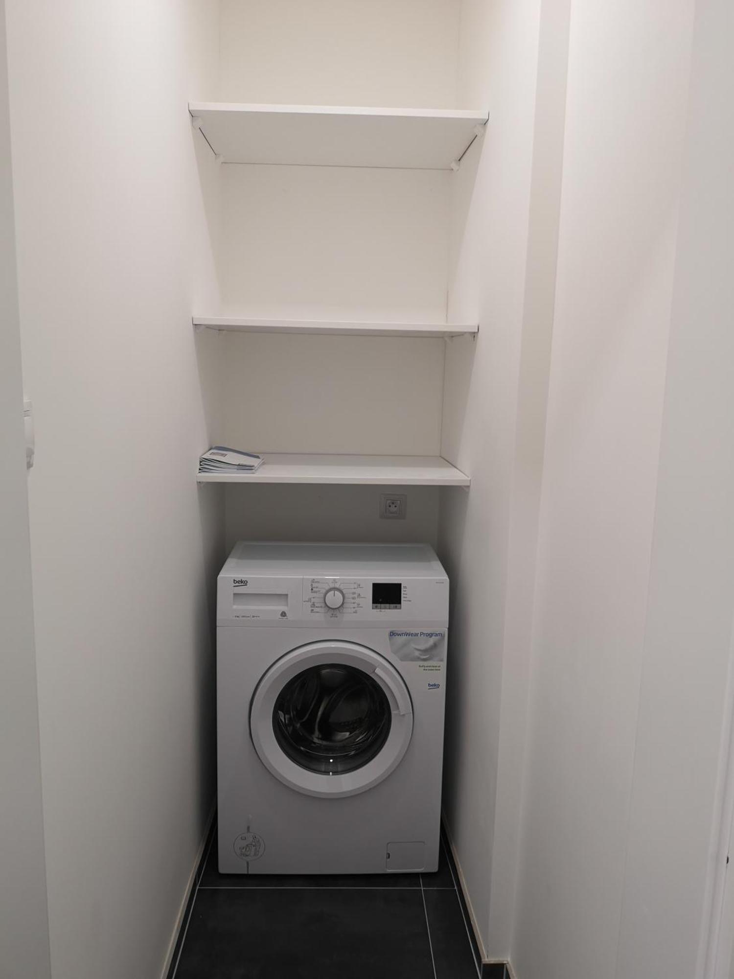 Slnecny Apartman Blizko Centra Appartement Košice Buitenkant foto